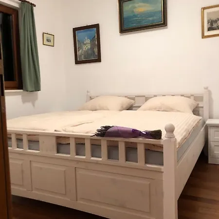 Olive Grove In Kroatien Direkt Am Nahe Zadar Und Nin Villa